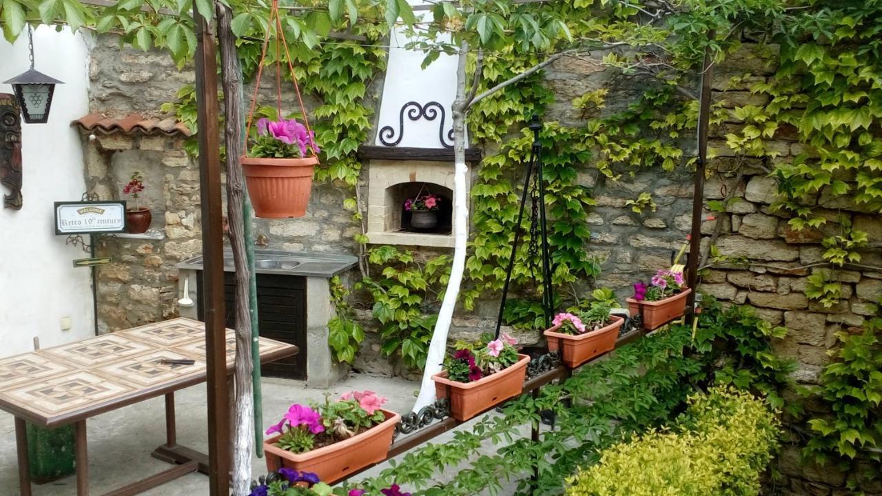 Retro - 19Th Century Guest House Balçık Dış mekan fotoğraf